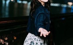 亚洲人一卡4卡5卡6卡7卡